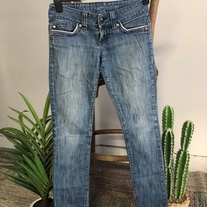 Guess Straight Leg Jeans Size 26